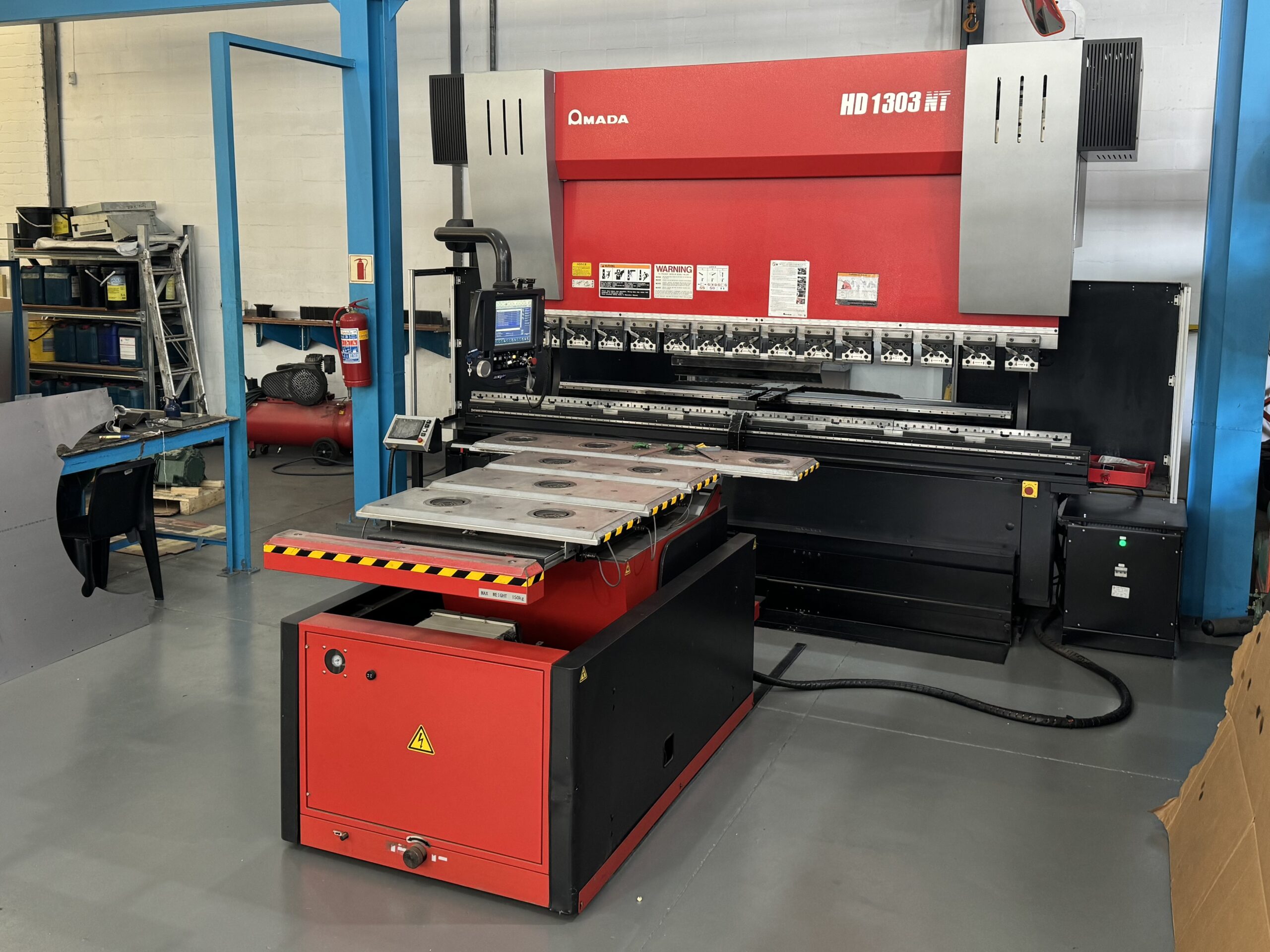 Multi-axis bender 1
